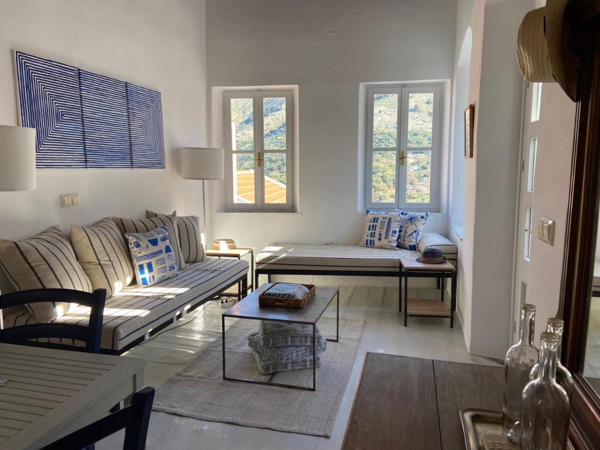 Little Blue In Chorio, Symi Villa Exterior photo